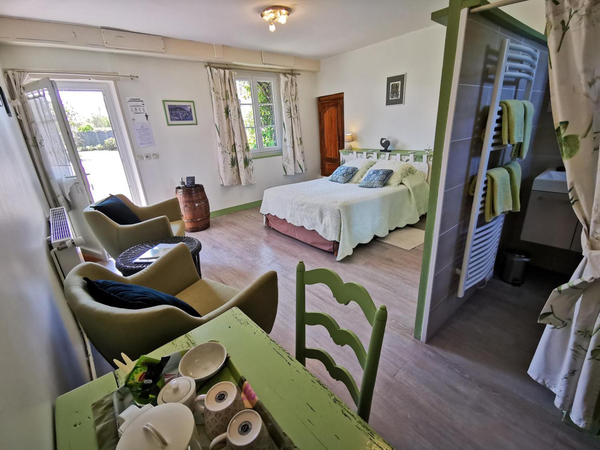 Les Marronniers Otel Cambremer Oda fotoğraf